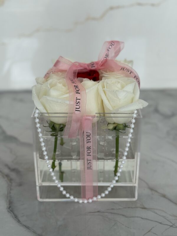 9 Acrylic Rose Box - Image 3