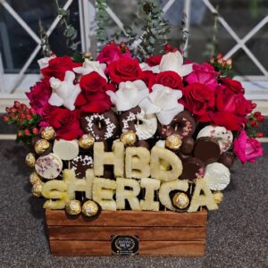 Edible & Roses Arrangement HBD
