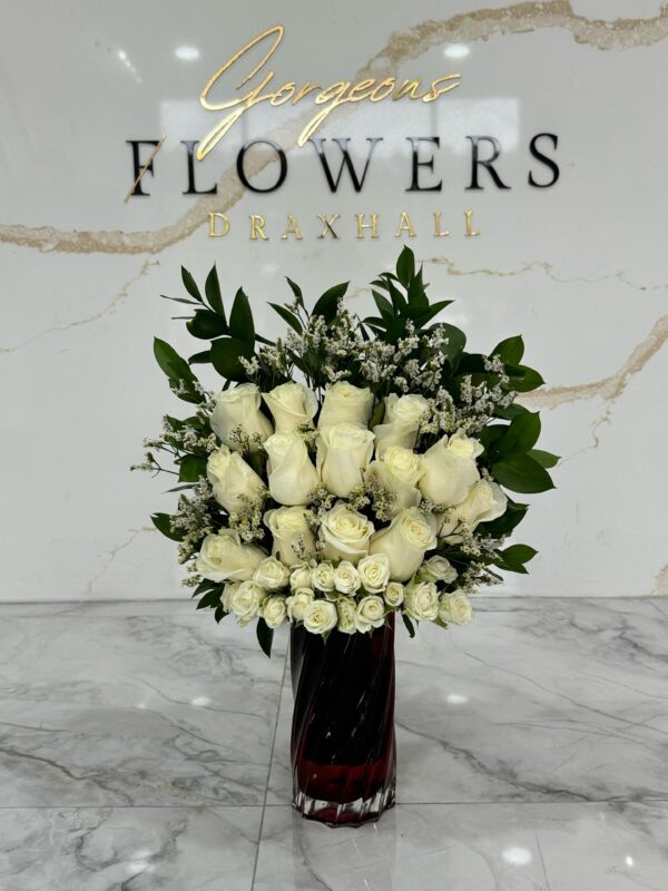 12 Rose Arrangement - Image 3